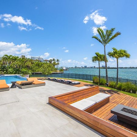 Indulge In Luxury Your Tranquil Resort Mansion Awaits In Vibrant Miami North Miami Esterno foto